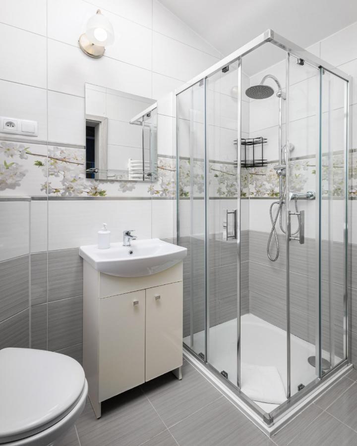 Native Apartments Rakowicka 6 كراكوفيا المظهر الخارجي الصورة